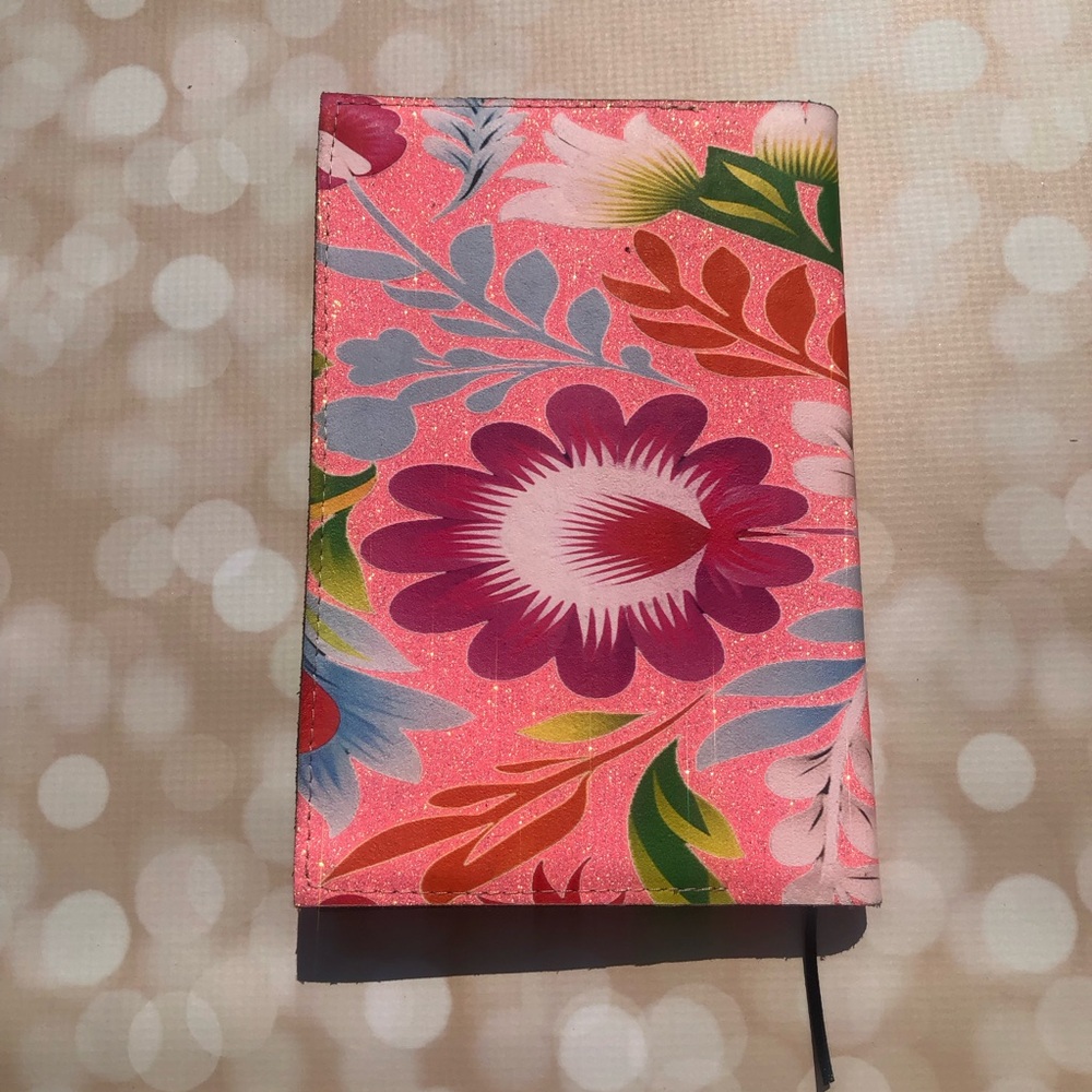 Keep It Gypsy Journal - Picture 2 of 3